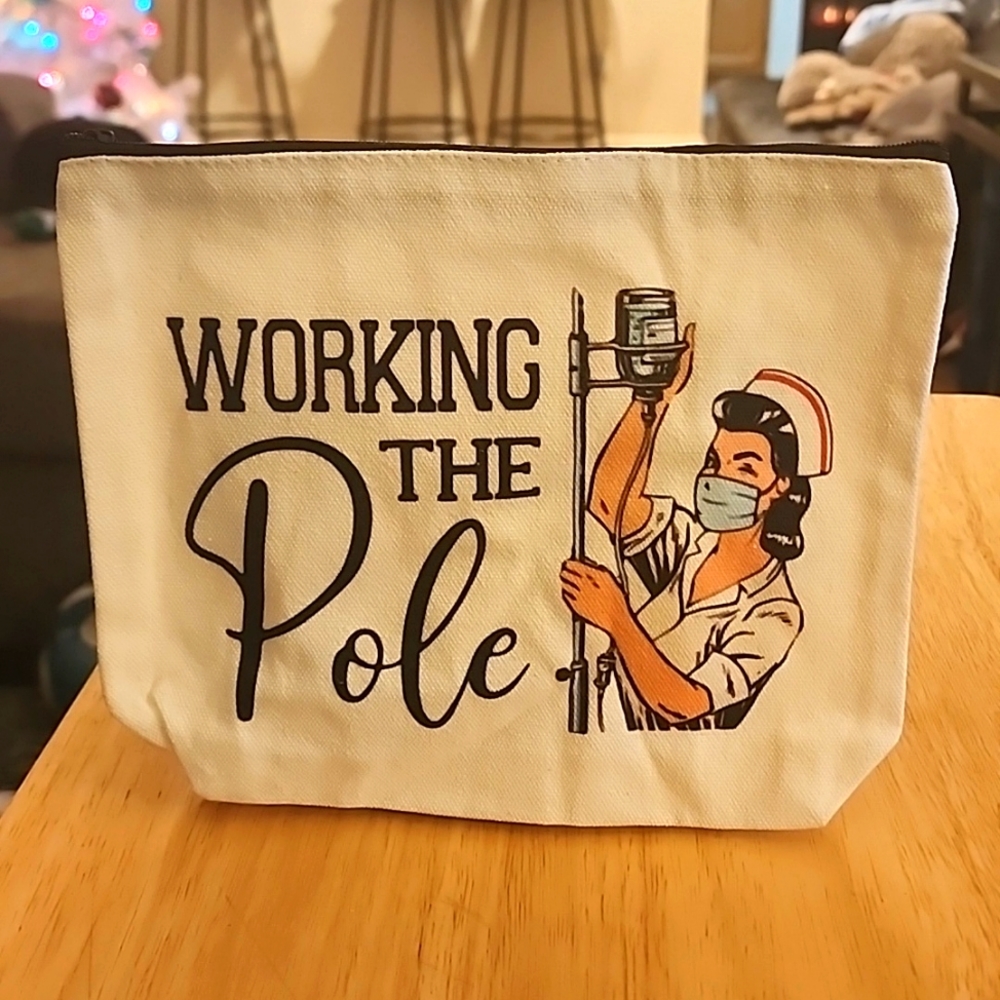 ONLY 1 LEFT!!! New Makeup Bag! 👩‍⚕️🏥